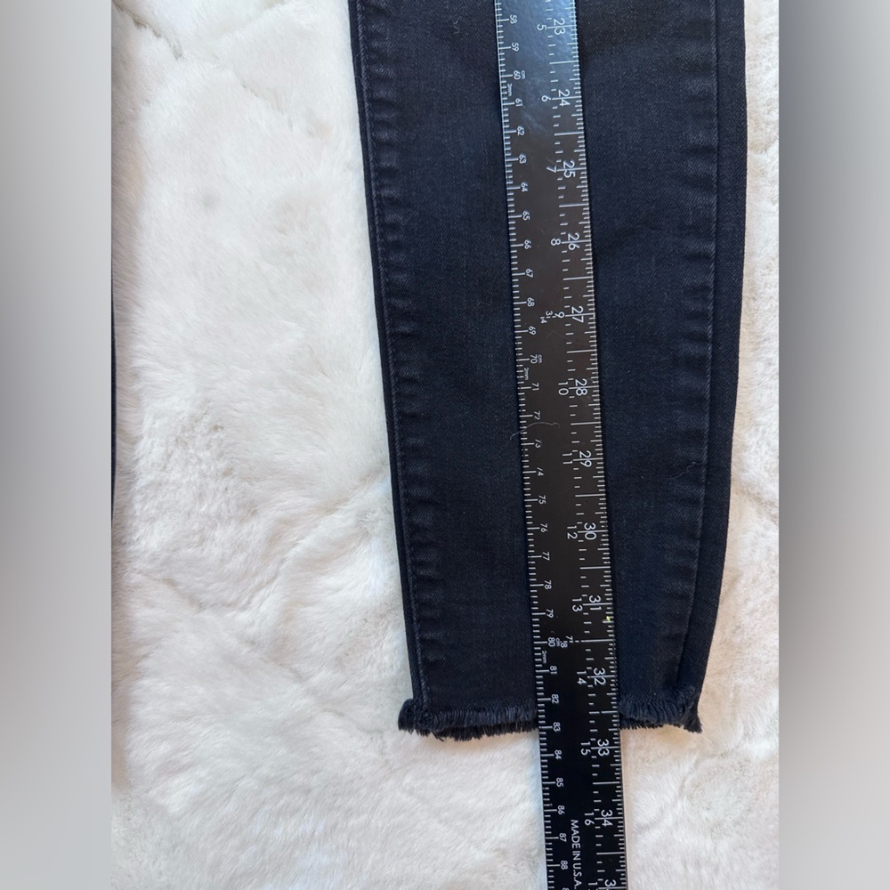 Just Black women’s black distressed jeans size 24 - Picture 3 of 6